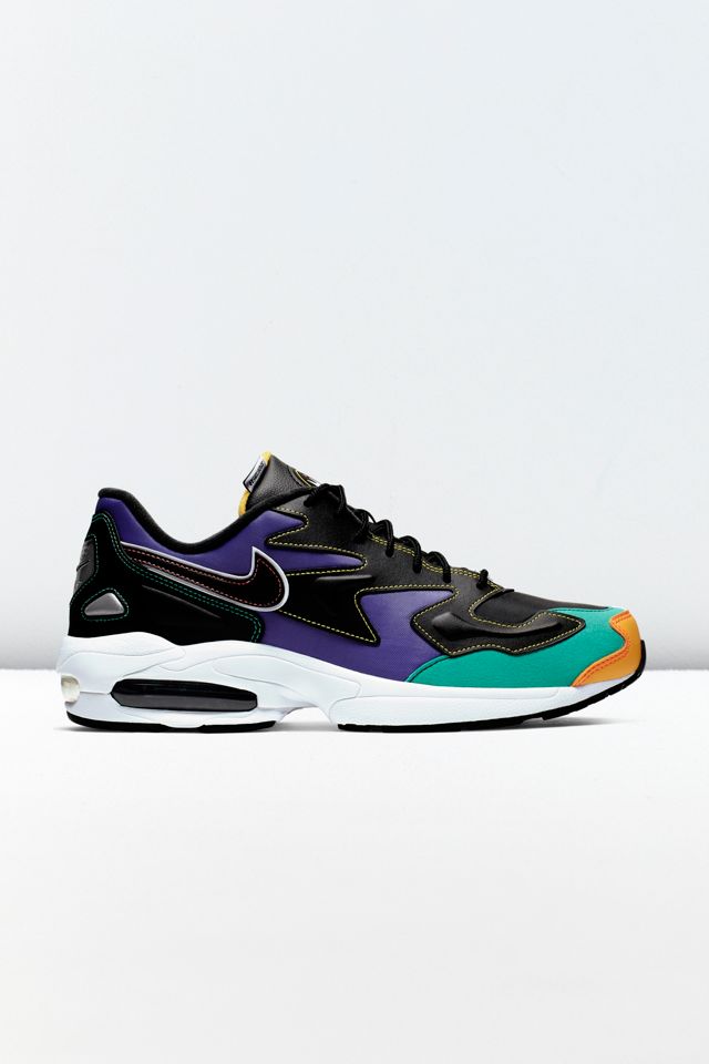 round two nike air max