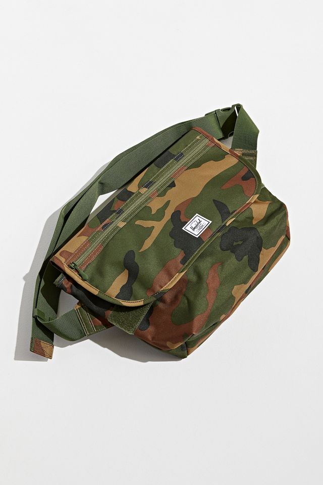 Herschel Supply Co. Grade MidVolume Messenger Bag Urban Outfitters