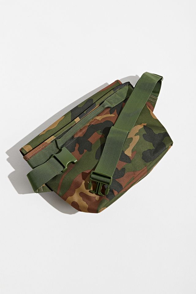 Herschel Supply Co. Grade MidVolume Messenger Bag Urban Outfitters