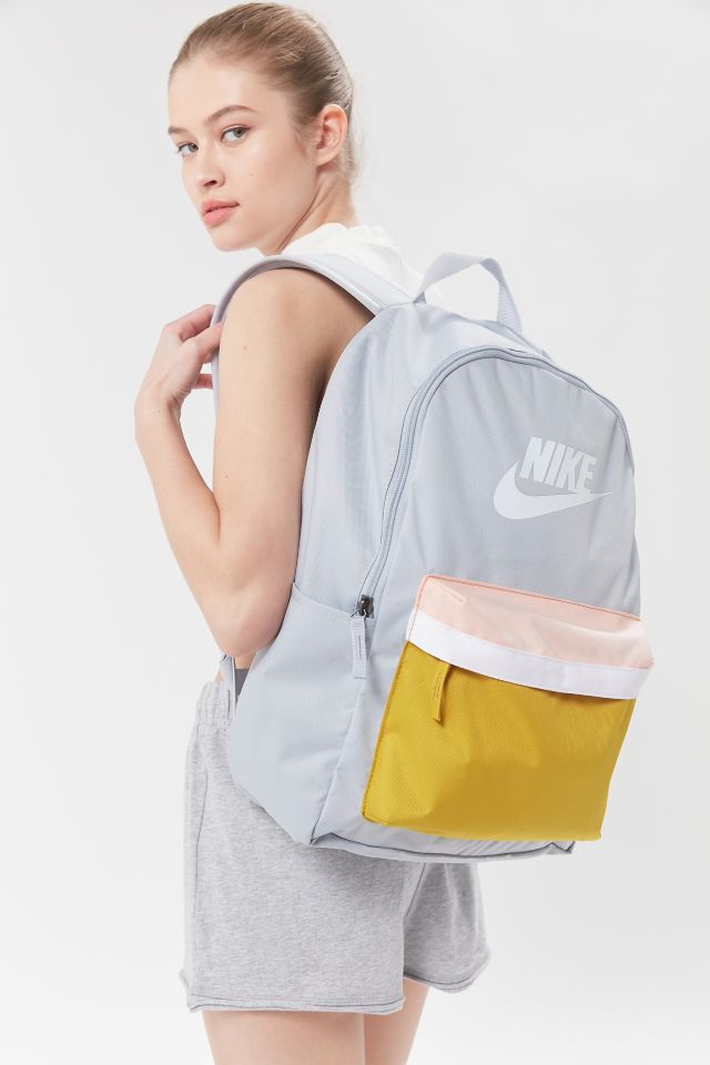 Nike heritage backpack yellow on sale