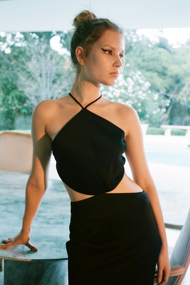 Robe Longue Satinée Marietta de Ronny Kobo à Dos Nu #1