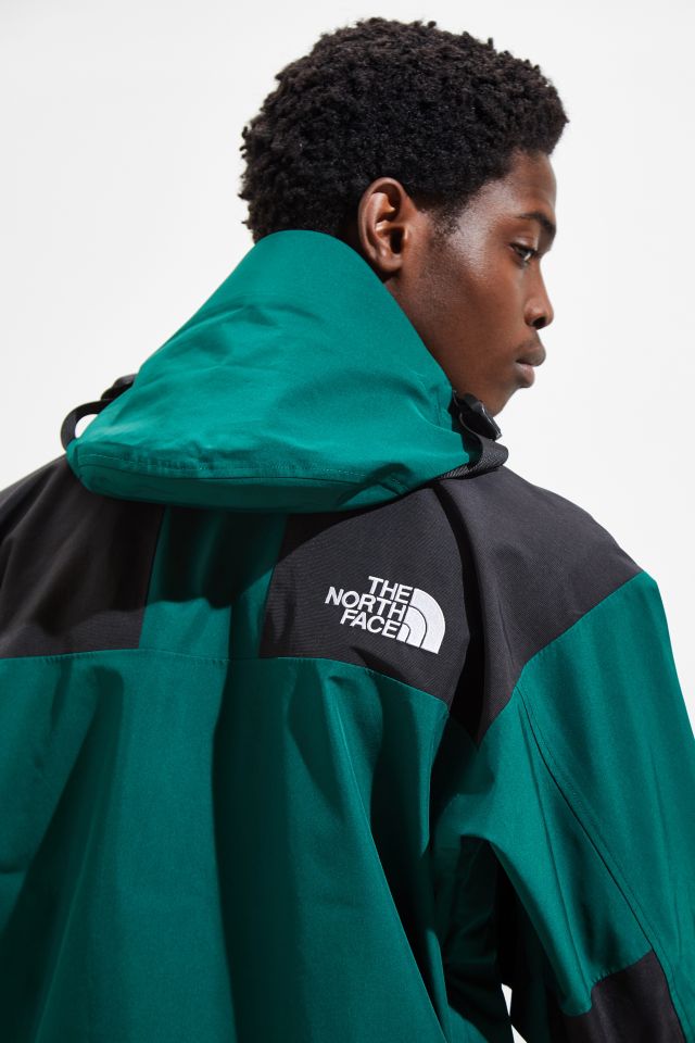 The North Face 1990 GORE-TEX® Mountain Jacket | Urban Outfitters