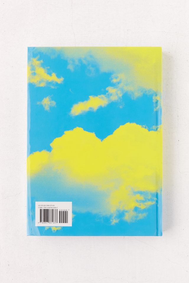 洋書 Pharrell A Fish Doesn't Know It's Wet Pharrell: A Fish Doesn't Know It's Wet – Feature