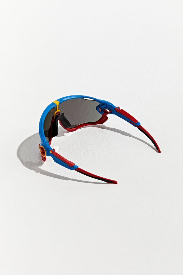 Oakley Jawbreaker Snapback Sunglasses | Urban Outfitters