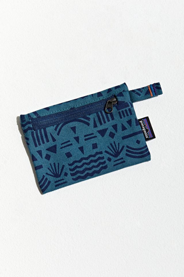 Small zippered pouch online patagonia