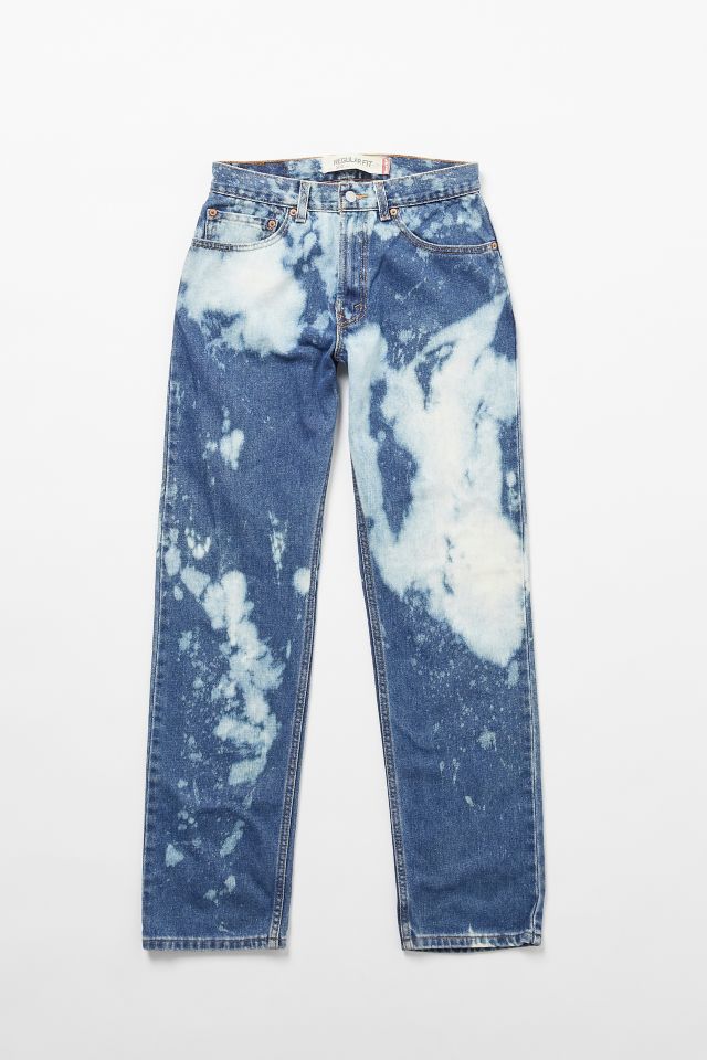 Vintage Levi's Dark Wash Bleach Tie-Dye 505 Jean | Urban Outfitters