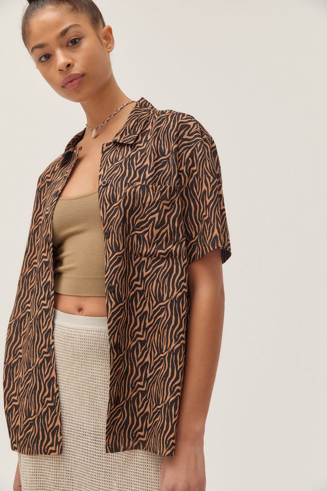 UO Austin Printed Button-Down Shirt #3