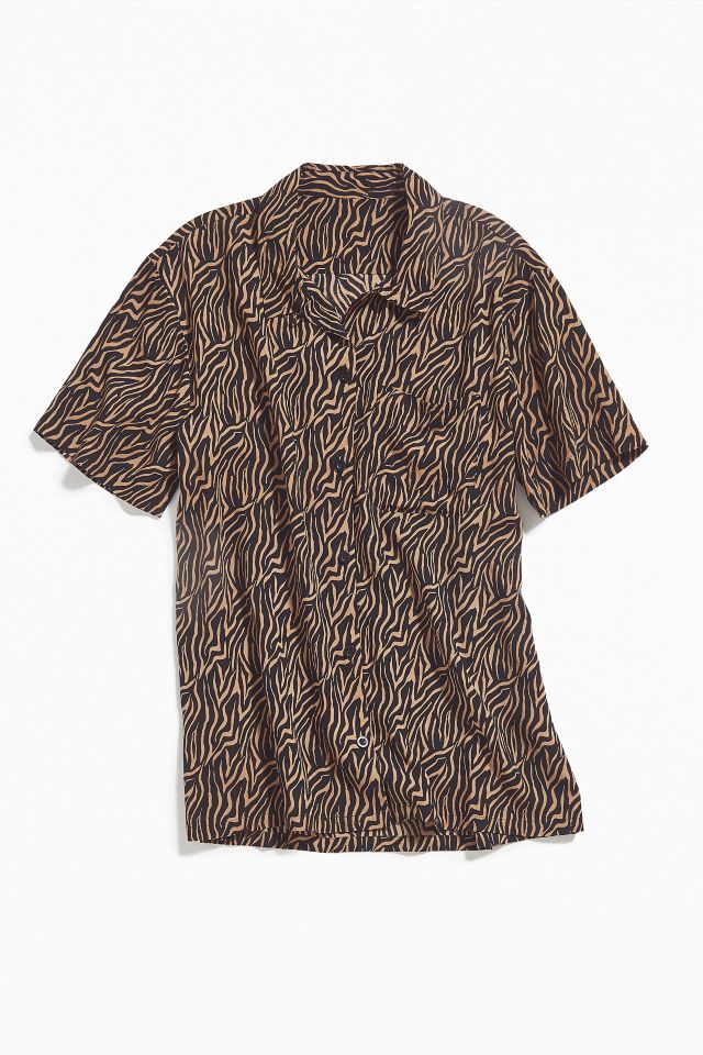 UO Austin Printed Button-Down Shirt #4
