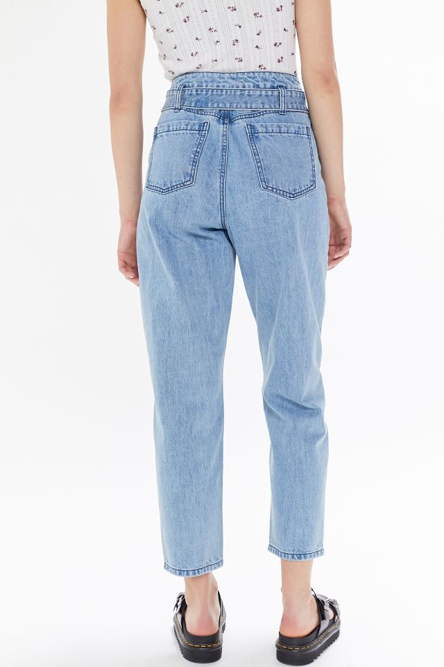 Winter Muse Louis Belted High-Waisted Tapered Jean | Urban Outfitters