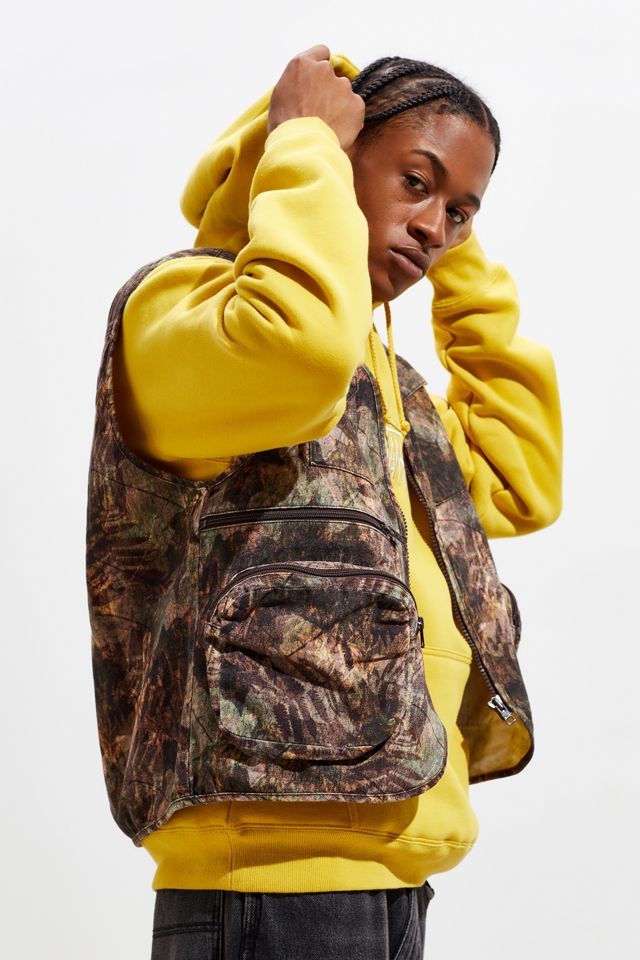 UO Leaf Print Camo Gilet Vest  #1