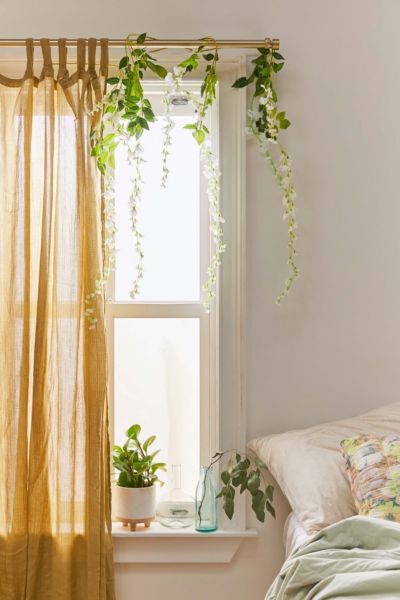 Urban Outfitters Decorative Vines Set