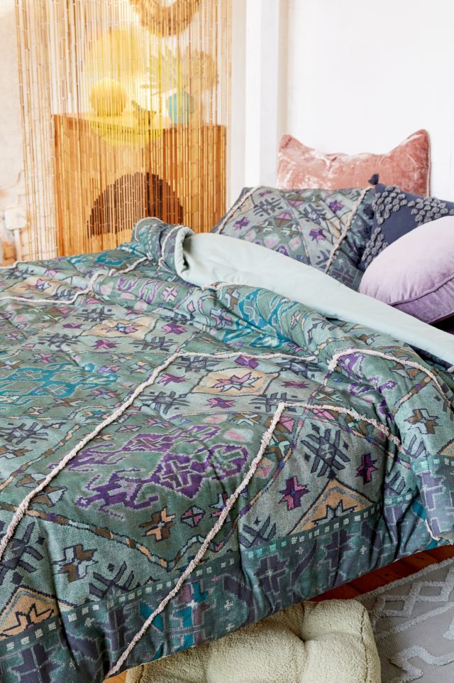 Ayat Tufted Comforter #2