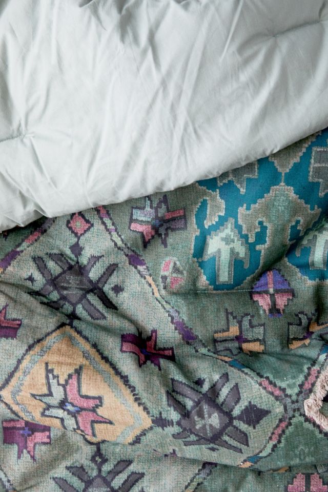 Ayat Tufted Comforter #3