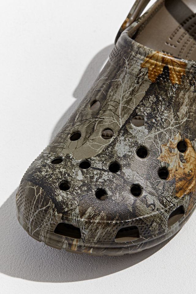 Crocs Classic Realtree Edge® Camo Clog #1