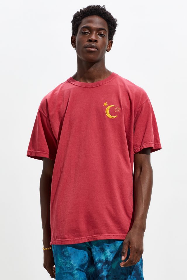 Comfort Colors Embroidered Moon And Stars Tee | Urban Outfitters