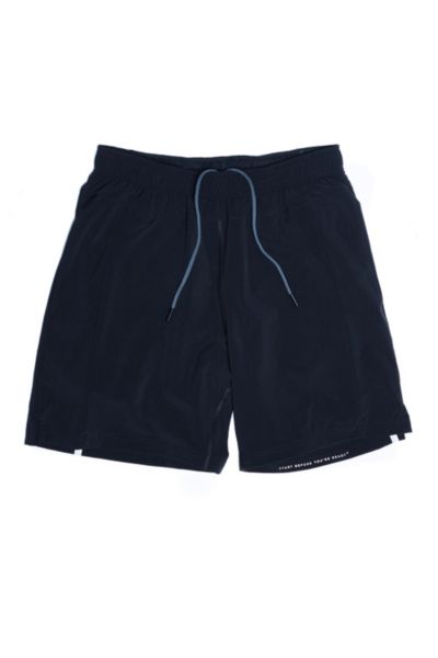 FOURLAPS BOLT SHORT 7" IN BLACK, MEN'S AT URBAN OUTFITTERS