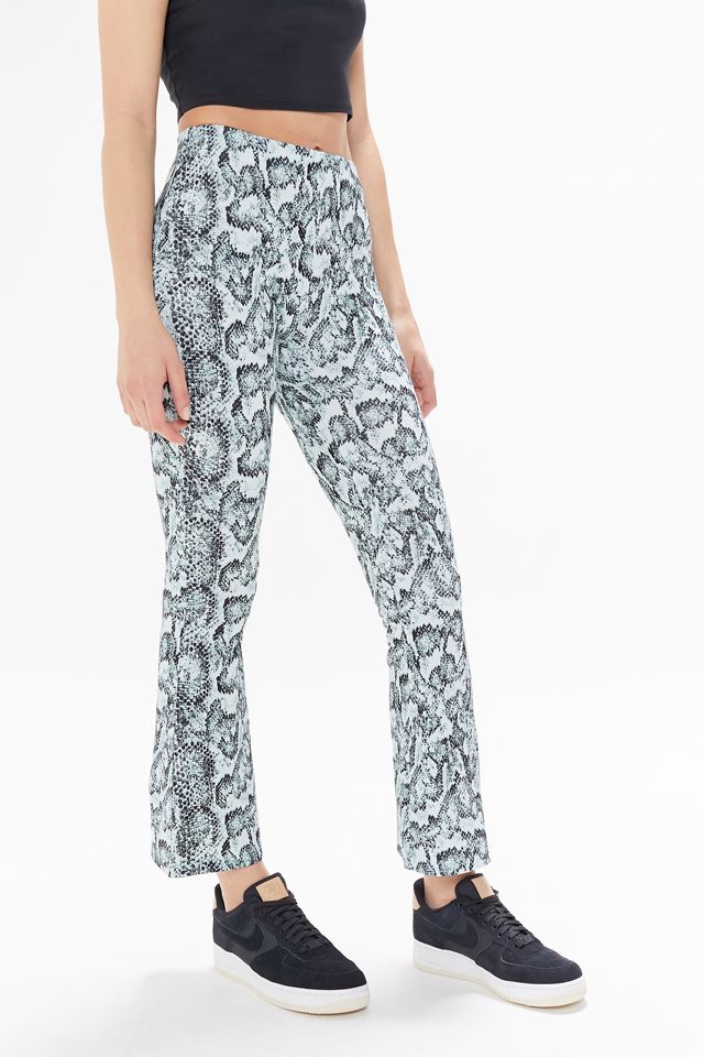 UO Allie Printed Kick Flare Pant #3