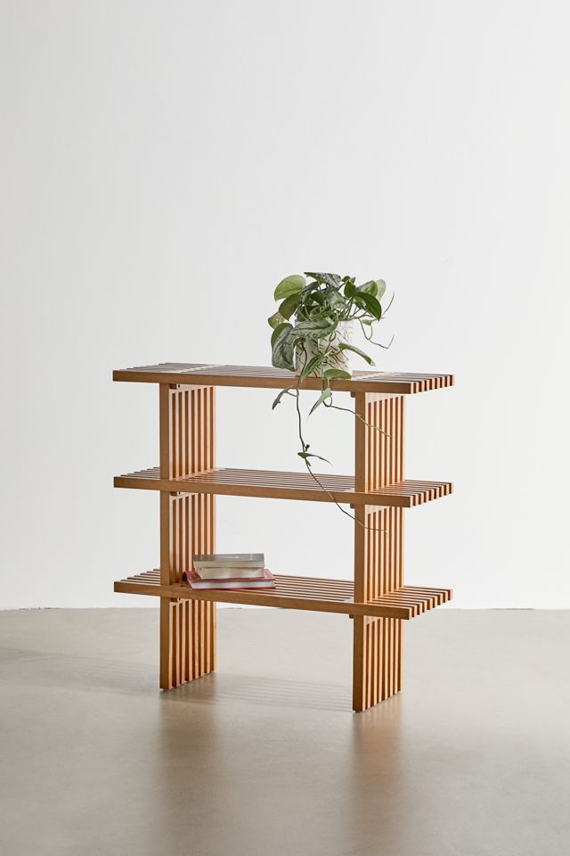 Caspar Bookshelf #1