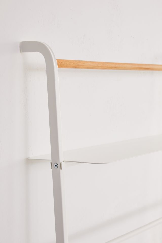 Leaning Storage Ladder #4