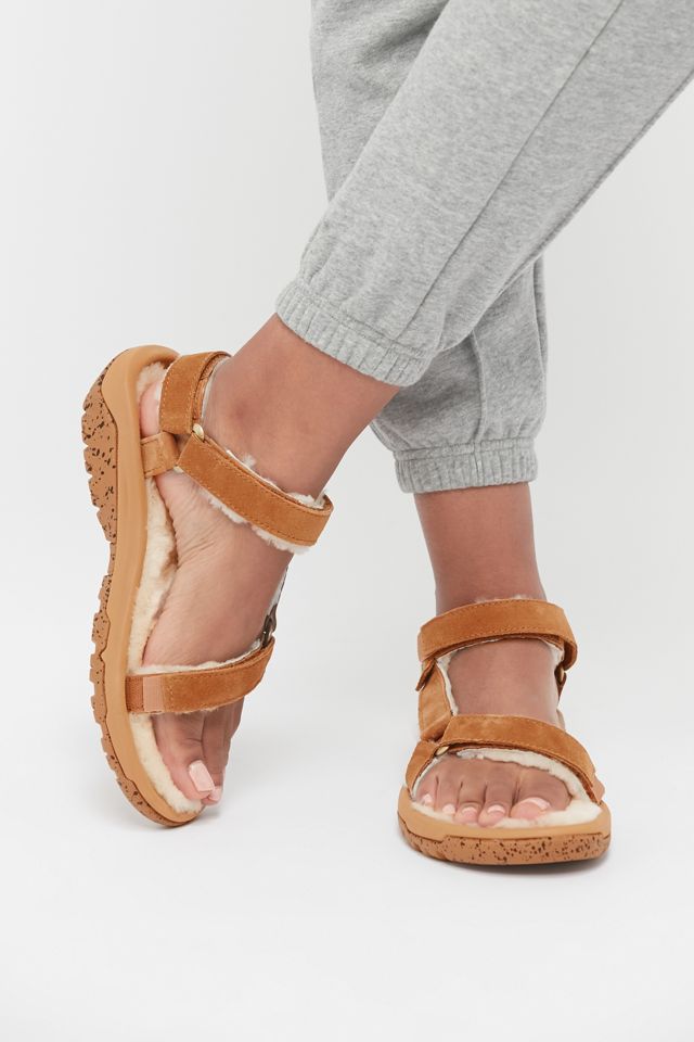 TEVA Hurricane Shearling (BROWN) Teva Hurricane XLT3 Sandal  display picture 3