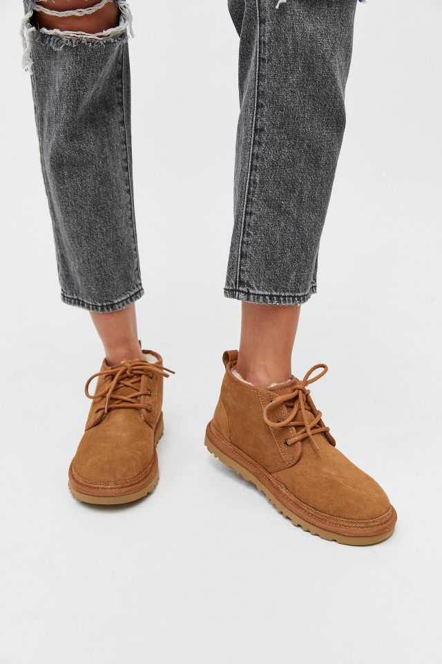 Ugg chukka hotsell boots womens