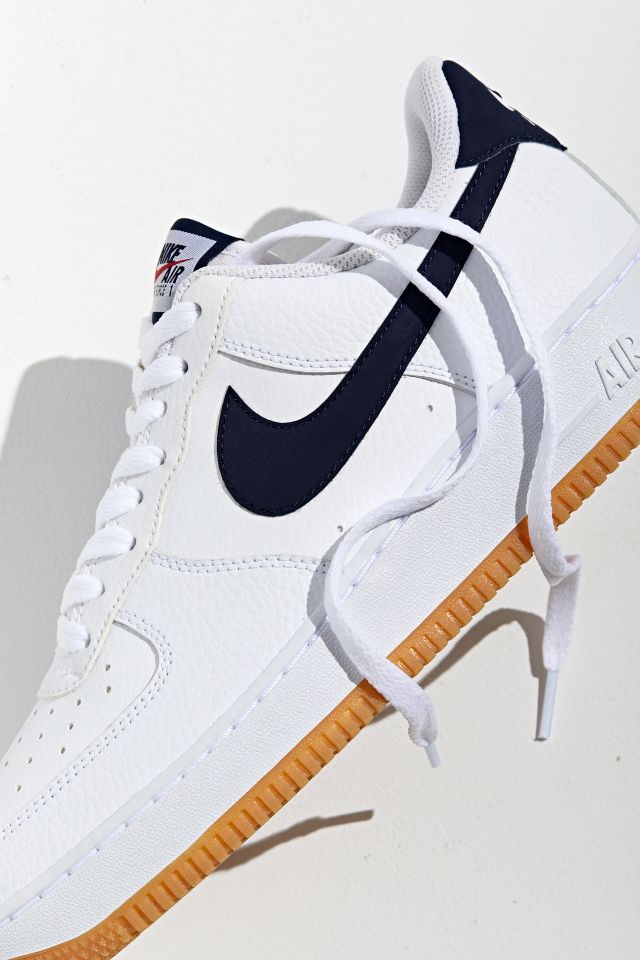 Urban outfitters nike store air force