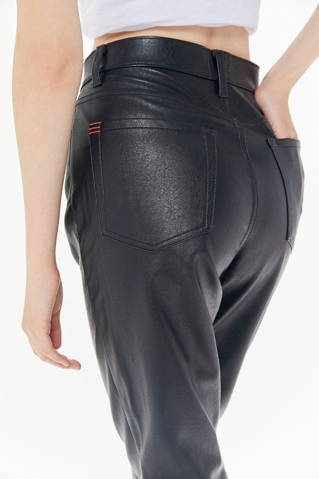 Pantalon cigarette en cuir synthétique BDG #1