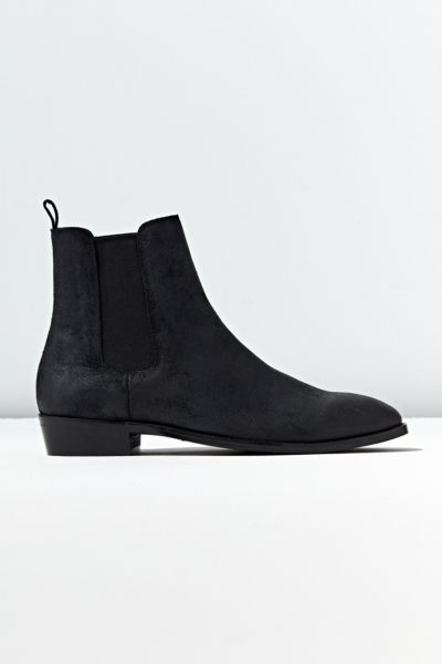 UO Oiled Chelsea Boot | Urban Outfitters