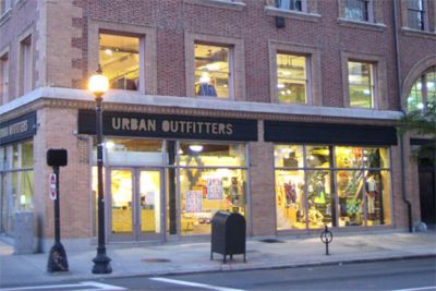 Urban Outfitters –