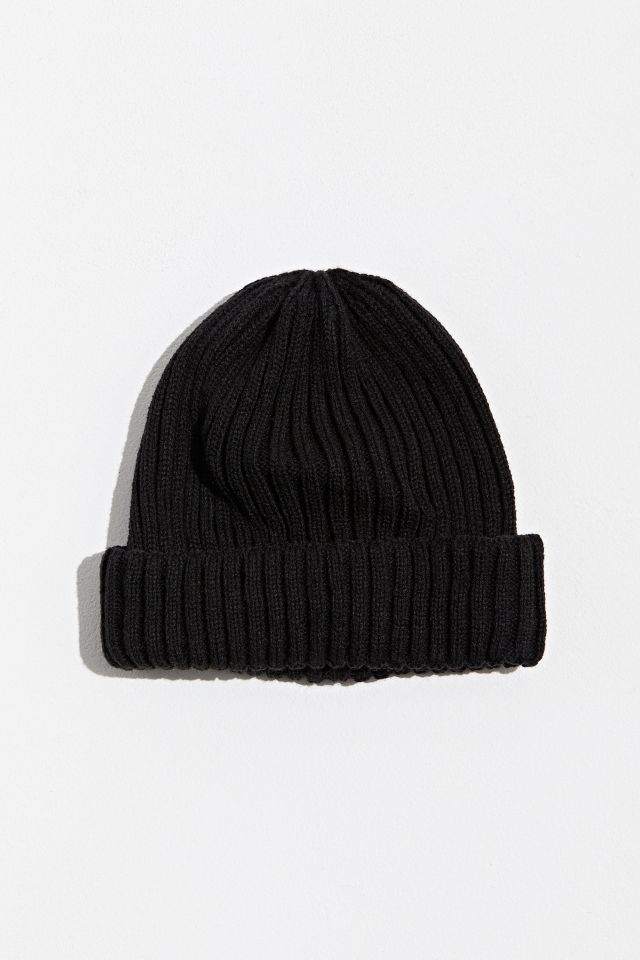 Tuque en tricot UO  #1