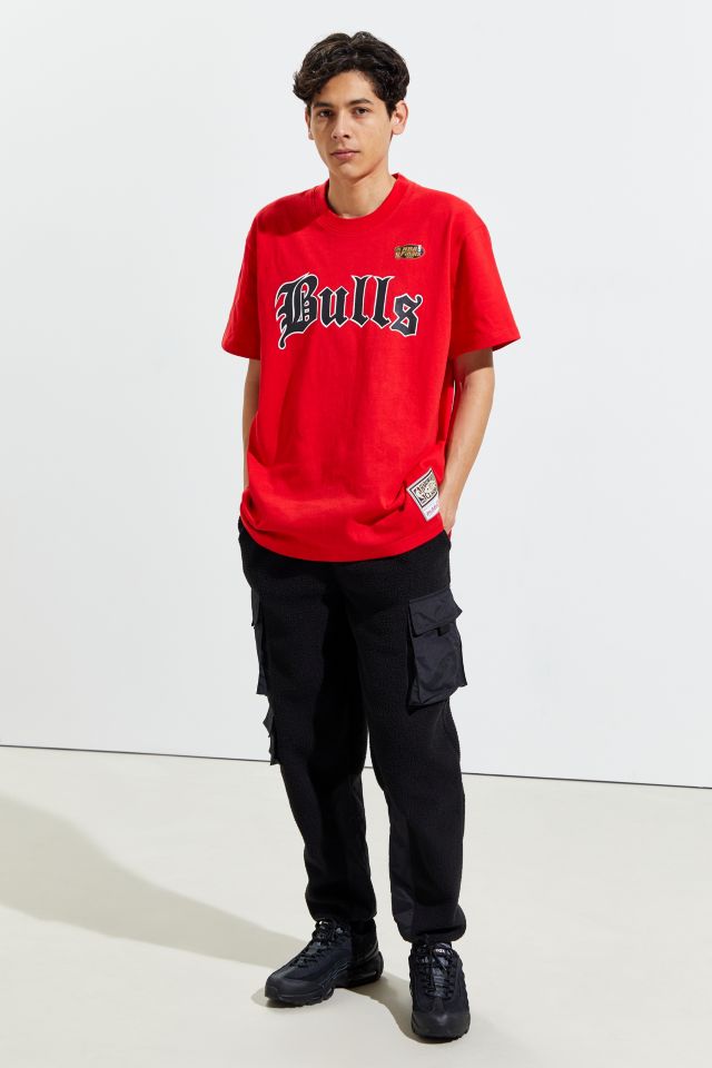 Mitchell & Ness Old English Chicago Bulls Tee #2
