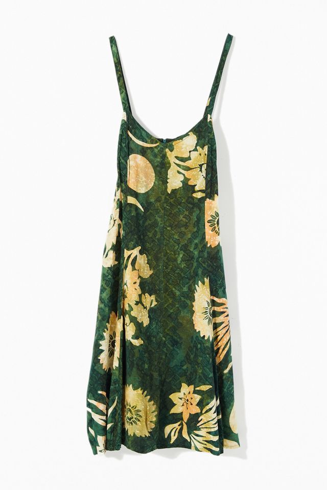 urban outfitters green floral mini dress Urban Outfitters Green Floral Dress UO Green Flower Mesh Maxi Dress Urban  Outfitters UK