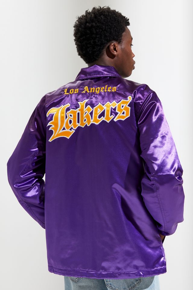 Mitchell & Ness LOS ANGELES LAKERS NBA Old English Faded Hoodie Yellow -  LIGHT GOLD