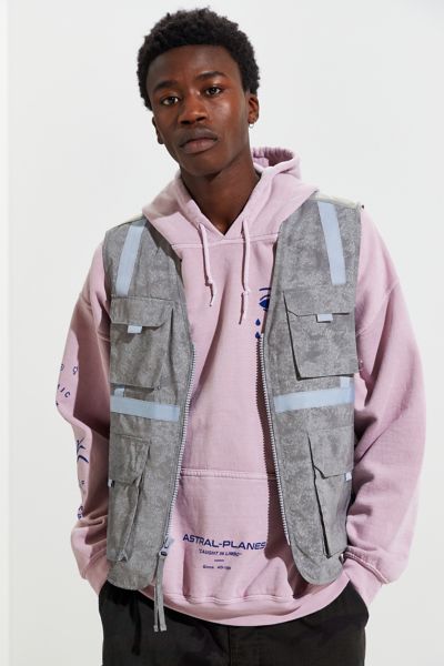 utility vest pink