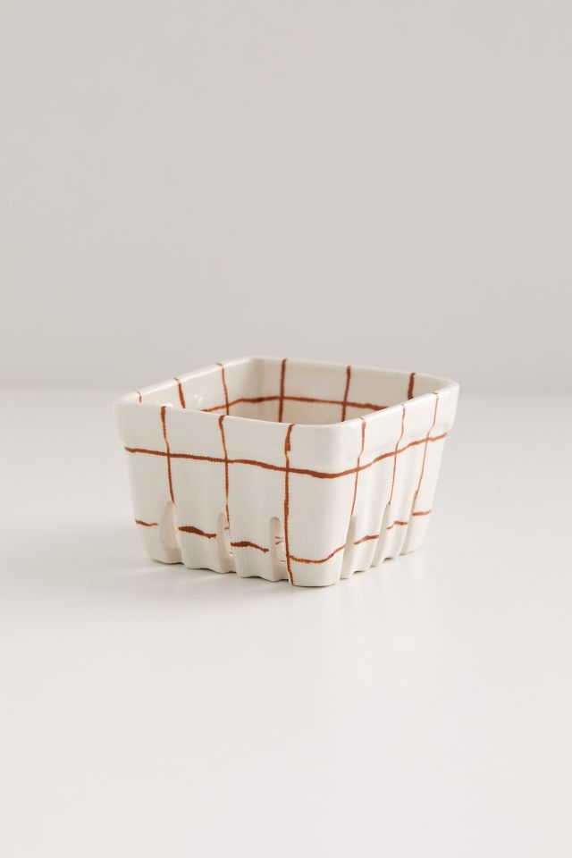 Alanis Berry Colander Dish #1
