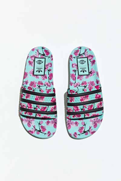 Adidas arizona sale slides