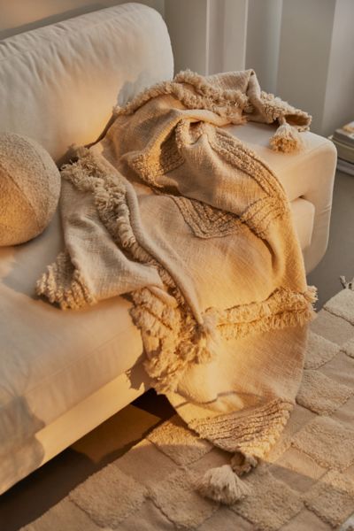 アウトドア寝具 Urban outfitters blanket Urban Outfitters + Amped Fleece Throw Blanket