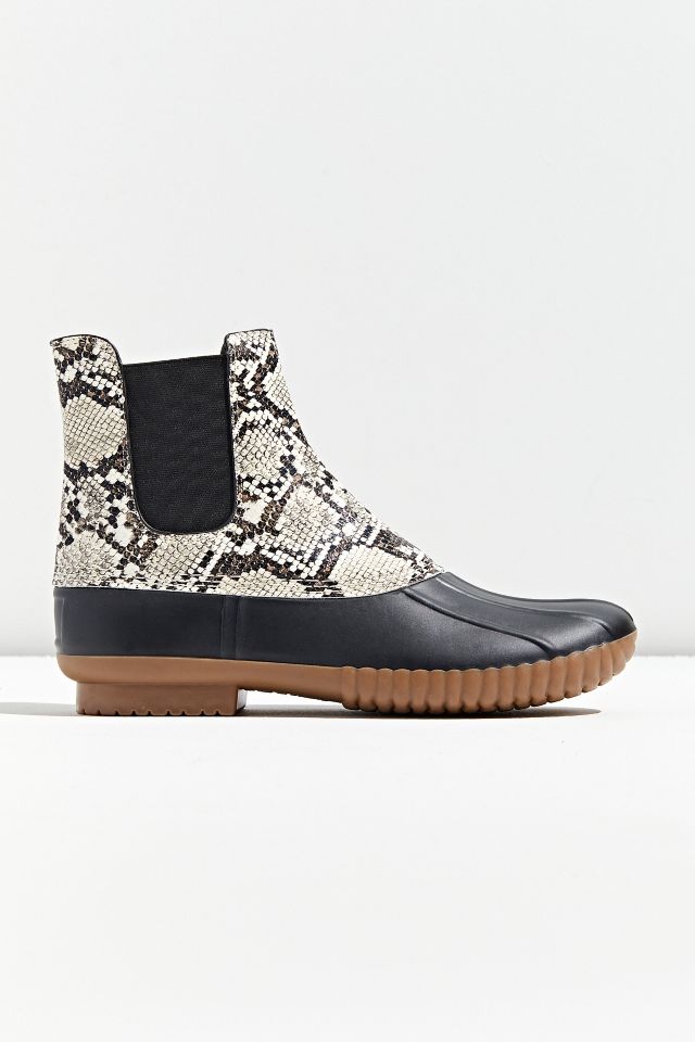 Urban outfitters duck store boots