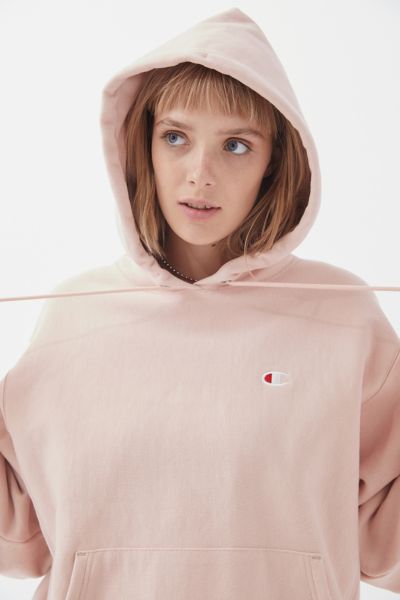 Champion hoodie shop urban outfitters rose