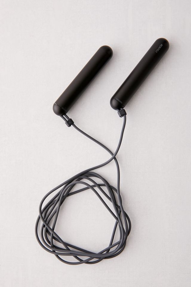 Tangram Factory Rookie Smart Jump Rope | Urban Outfitters