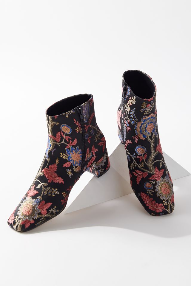 Brocade boots best sale