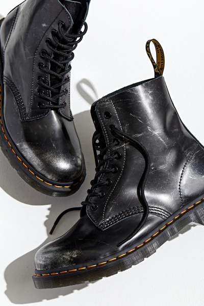 1460 brush off leather ankle boots