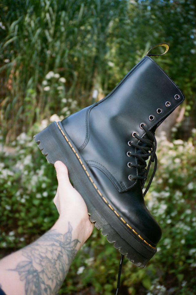 Dr martens black jadon x 10 eye discount boots