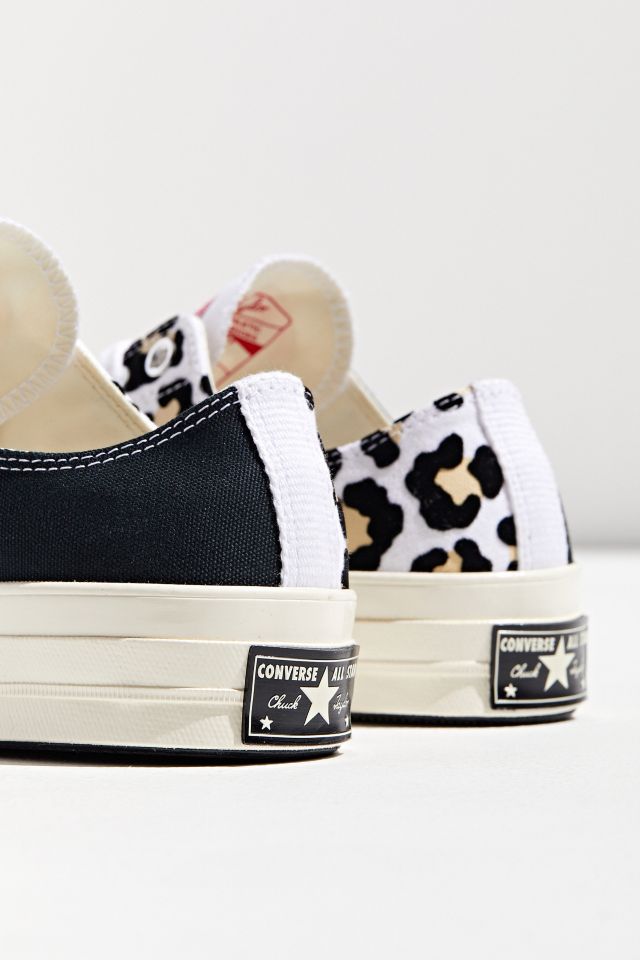 Converse Chuck 70 Logo Play Low Top Sneaker   #2