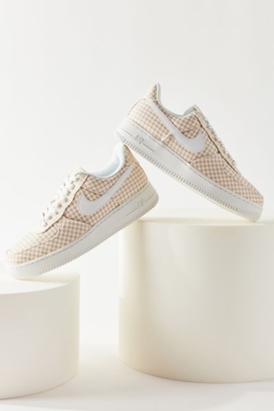 Nike Air Force 1 07 QS Sneaker Urban Outfitters