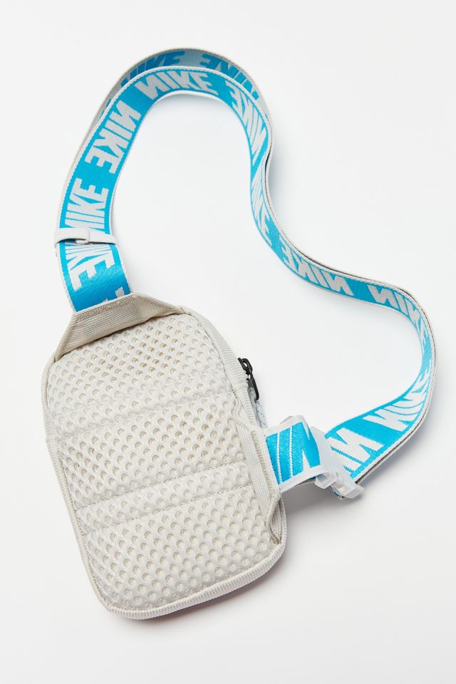 Nike Sportswear Essential Crossbody Bag #3