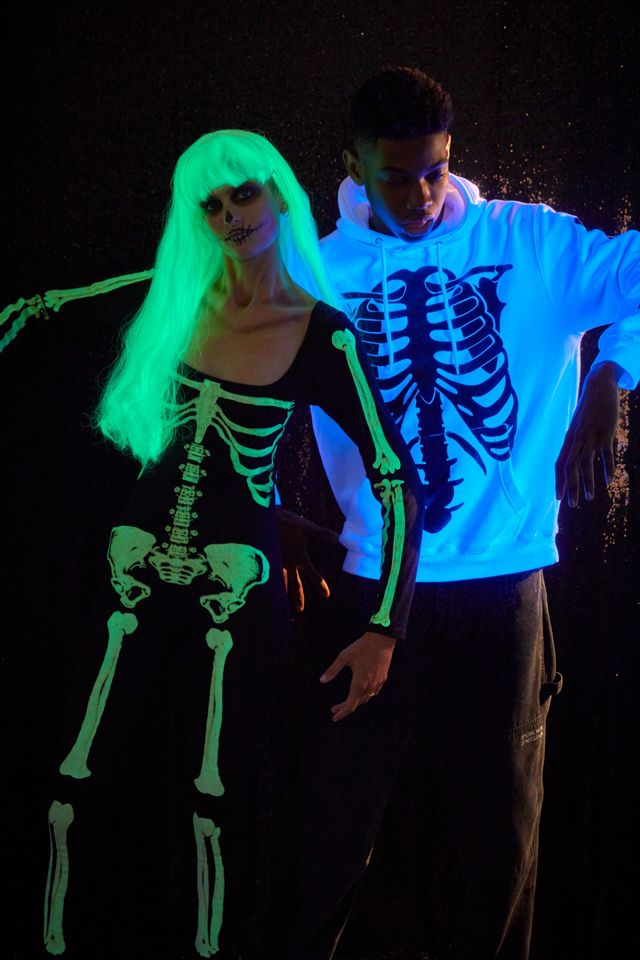 Glow-In-The-Dark Wig Halloween Costume #2
