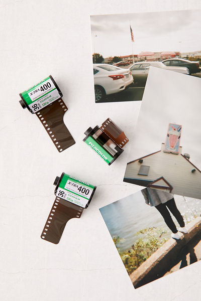 Fujifilm Superia X-TRA 400 – 3 Rulli Da 36 Scatti, Pellicola Negativa Colore 35 Mm, ISO 400 Per Colori Vibranti E Alta Nitidezza