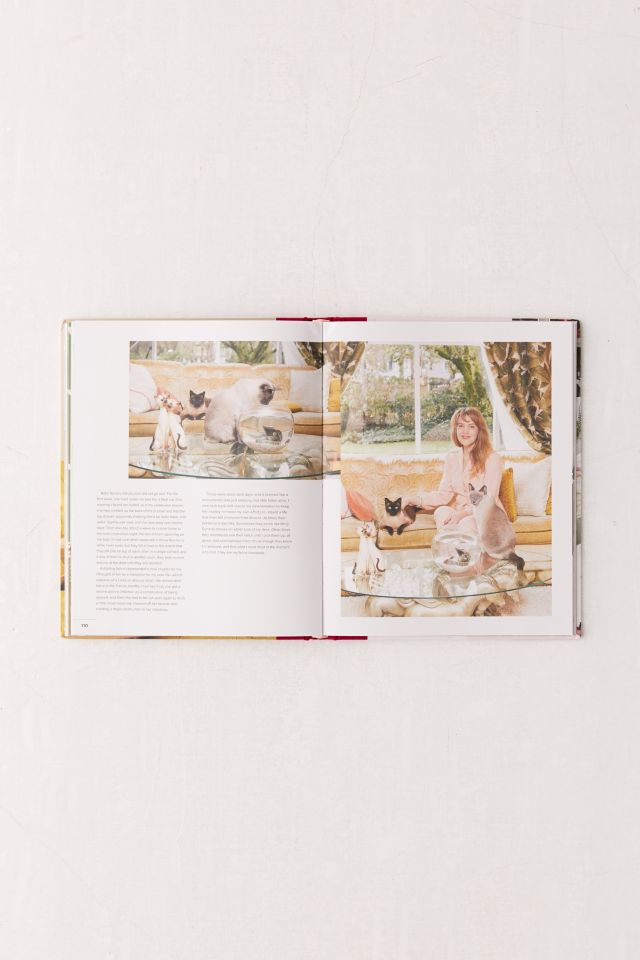 Girls and Their Cats By BriAnne Wills & Elyse Moody #5