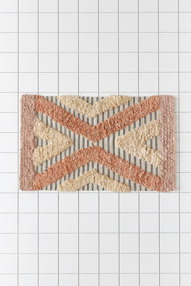Loren Woven Bath Mat #1